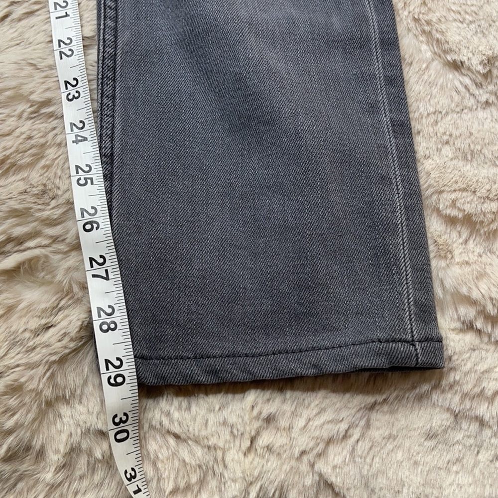 HUDSON•DISTRESSED•Gray•SARTOR•Jeans - Picture 9 of 11
